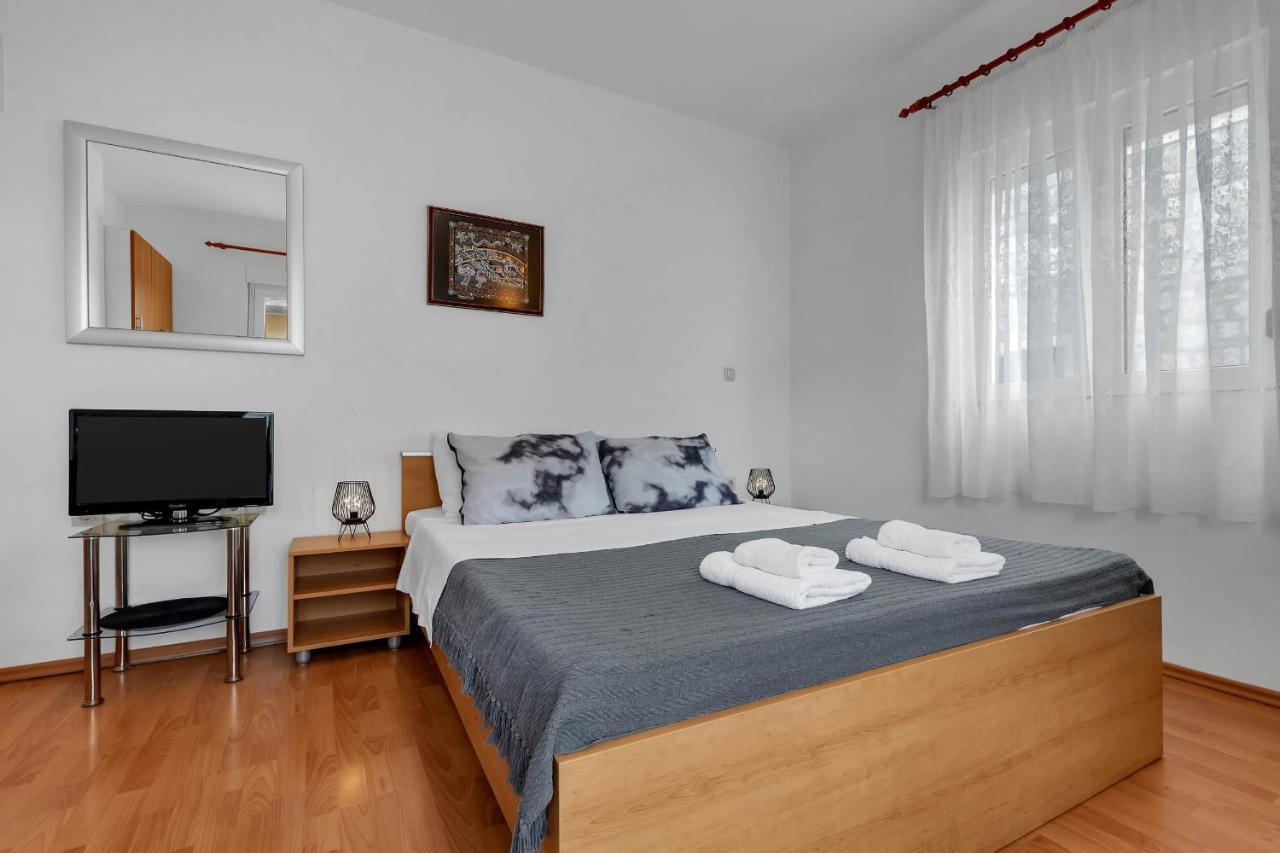 Residence Apartments Makarska
