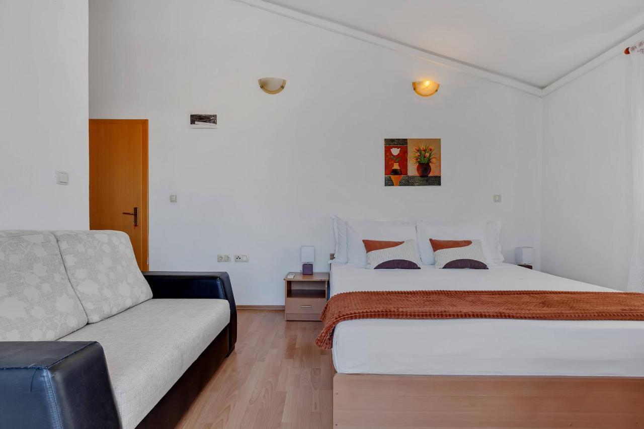 Residence Apartments * Makarska