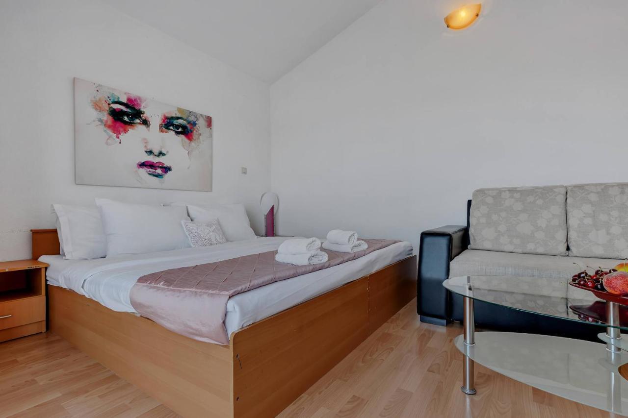 Residence Apartments * Makarska