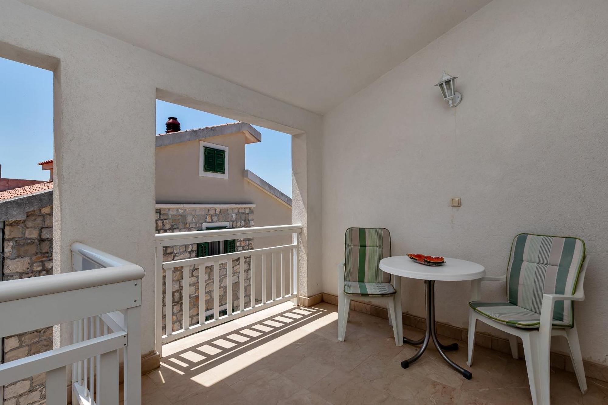 Residence Apartments Makarska